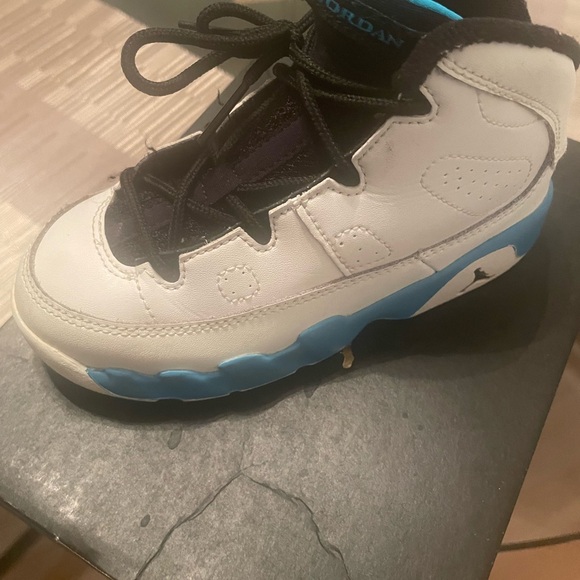 Jordan toddler 10C - Picture 3 of 3